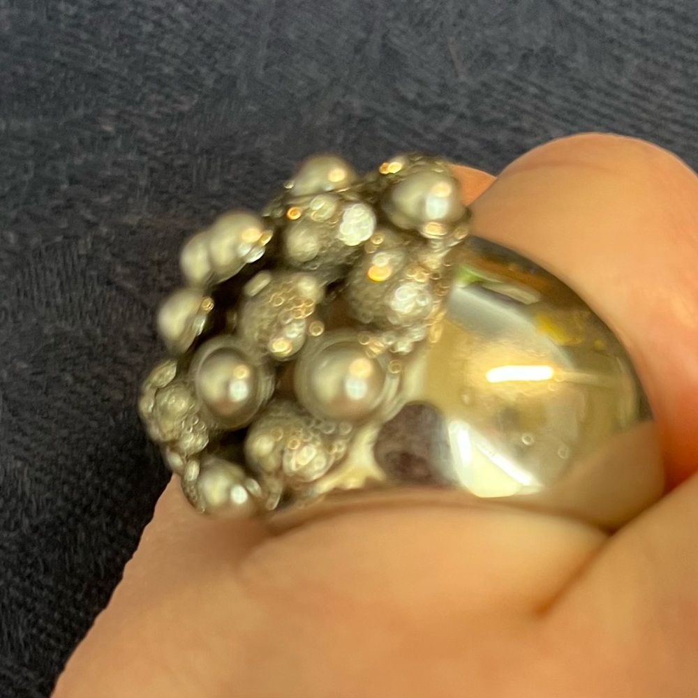Lia Sophia Silver Pearl Statement Ring size 8 - Picture 10 of 10
